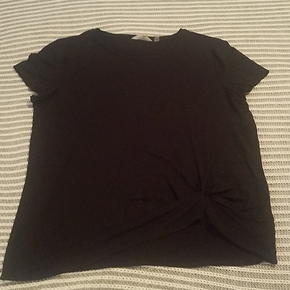 Black workout top